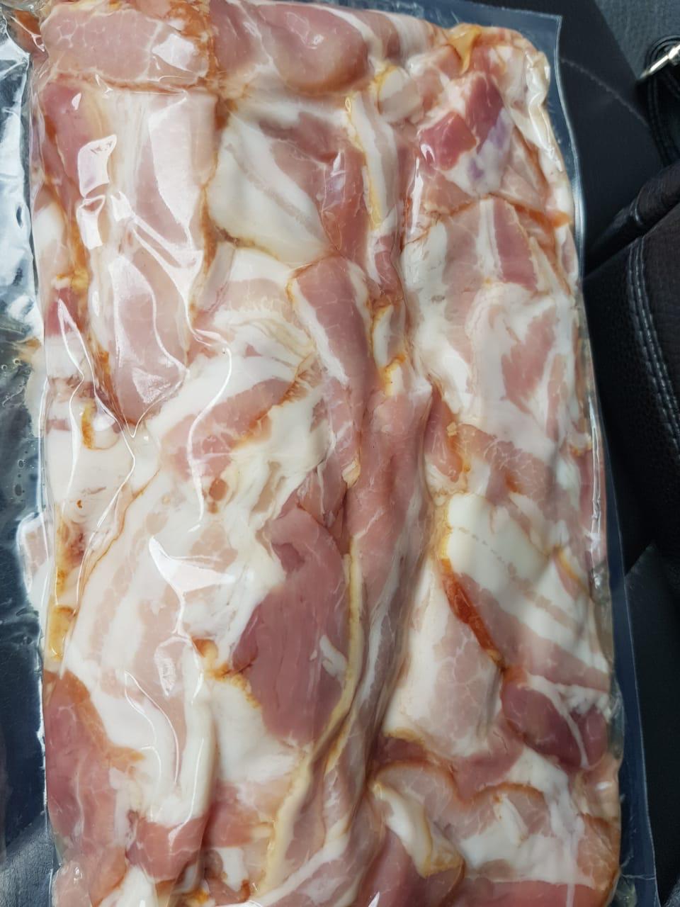 Бекон Венгерский с/к Дымов в/у нарезка зам. 500гр