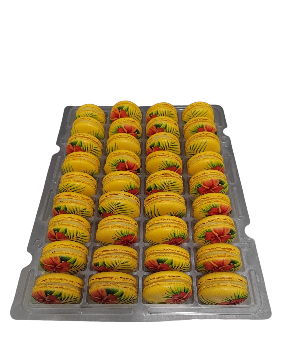 Пирожные Macaronika манго/маракуйя 36 шт